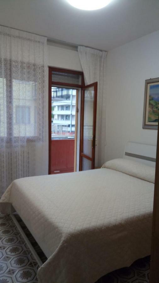 Al Mare Lorella Apartamento *